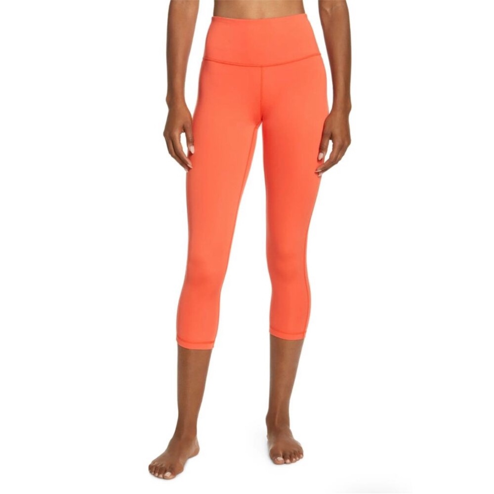 Zella Orange Capri Leggings